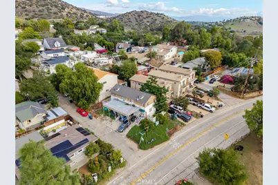 9208 Applegate Terrace, Chatsworth, CA 91311 - Photo 8