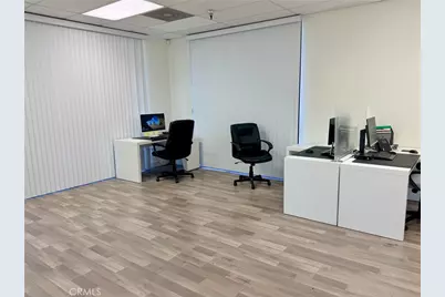 1701 Burbank Blvd #204, Burbank, CA 91506 - Photo 6