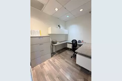 1701 Burbank Blvd #204, Burbank, CA 91506 - Photo 10