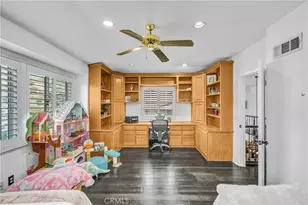 28314 Easton, Santa Clarita, CA 91350 - Photo 18