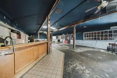 7277 Foothill, Tujunga, CA 91042 - Photo 6