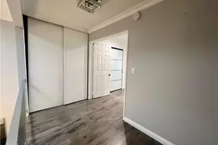 7301 Lennox Ave, Van Nuys, CA 91405 - Photo 14