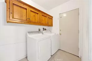 15901 Lassen St, North Hills, CA 91343 - Photo 12