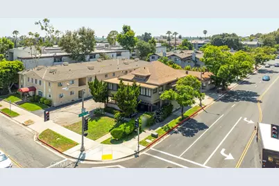 325 S Los Robles Avenue, Pasadena, CA 91101 - Photo 30