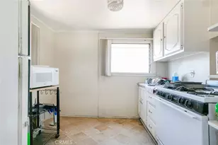 325 S Los Robles Ave, Pasadena, CA 91101 - Photo 44