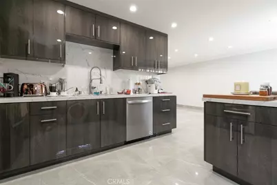 7901 Via Stefano, Burbank, CA 91504 - Photo 14