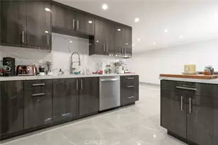 7901 Via Stefano, Burbank, CA 91504 - Photo 14