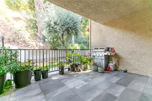 7901 Via Stefano, Burbank, CA 91504 - Photo 38