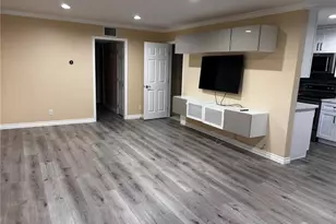 121 Sinclair Ave, Glendale, CA 91206 - Photo 4