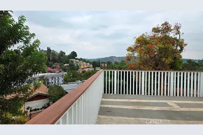 787 Terrace 49, Los Angeles, CA 90042 - Photo 50