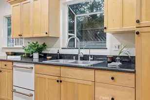 5725 Rhodes Ave, Valley Village, CA 91607 - Photo 26