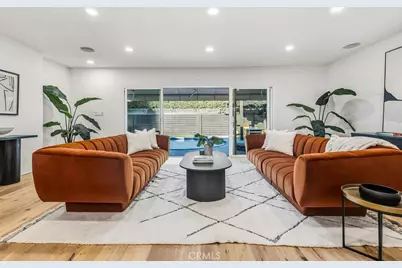 5725 Rhodes Avenue, Valley Village, CA 91607 - Photo 24