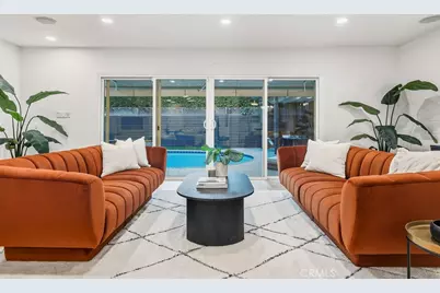 5725 Rhodes Avenue, Valley Village, CA 91607 - Photo 20