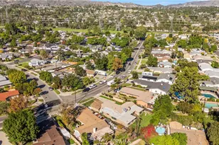 11200 Amestoy, Granada Hills, CA 91344 - Photo 4