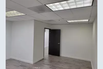 2626 Foothill Boulevard #208, La Crescenta, CA 91214 - Photo 6