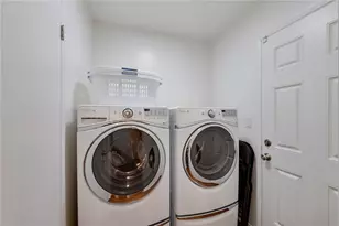 5406 Hazeltine Ave, Sherman Oaks, CA 91401 - Photo 28