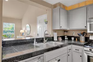 24151 Del Monte, Valencia, CA 91355 - Photo 10