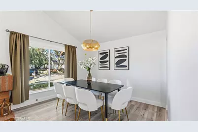 2430 Greensward Street, Simi Valley, CA 93065 - Photo 12