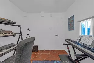 18645 Hatteras Street, Tarzana, CA 91356 - Photo 34