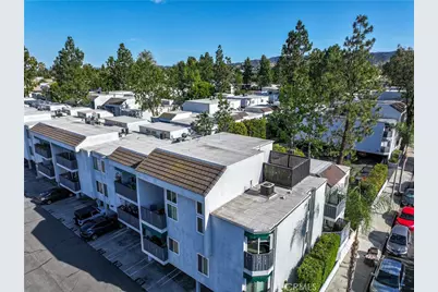 18645 Hatteras Street #230, Tarzana, CA 91356 - Photo 6