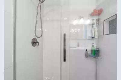 18645 Hatteras Street #230, Tarzana, CA 91356 - Photo 32