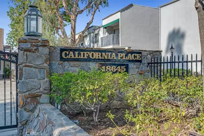 18645 Hatteras Street #230, Tarzana, CA 91356 - Photo 2