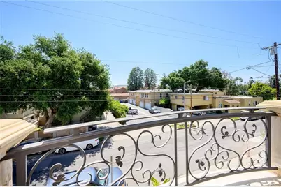 11323 Huston #1, North Hollywood, CA 91601 - Photo 24