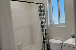 10749 New Haven, Los Angeles, CA 91352 - Photo 6