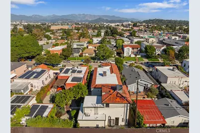 4026 Garden Avenue, Los Angeles, CA 90039 - Photo 2