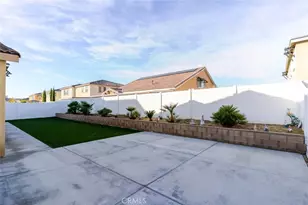 2107 Helconia Ct, Palmdale, CA 93551 - Photo 46