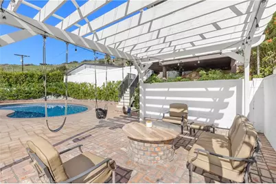 3006 Trudi Lane, Burbank, CA 91504 - Photo 40