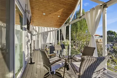 760 Luton, Glendale, CA 91206 - Photo 12