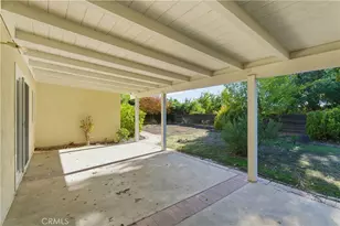 26136 Veva Way, Calabasas, CA 91302 - Photo 20