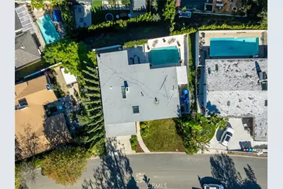 11567 Dona Dorotea, Studio City, CA 91604 - Photo 32