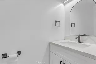 527 E Elmwood, Burbank, CA 91501 - Photo 14