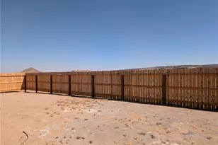 9878 Magnolia Ave, California City, CA 93505 - Photo 22