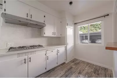 4579 Ambrose Avenue #4, Los Angeles, CA 90027 - Photo 12