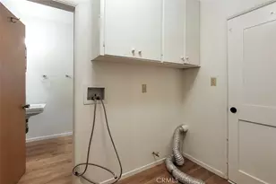 7951 Glenties Ln, Sunland, CA 91040 - Photo 30