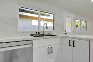 10334 Louise, Granada Hills, CA 91344 - Photo 20