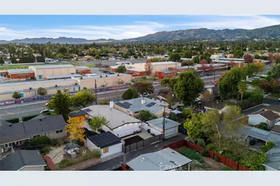 10334 Louise, Granada Hills, CA 91344 - Photo 72