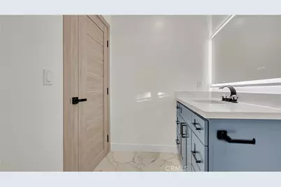 10334 Louise, Granada Hills, CA 91344 - Photo 28