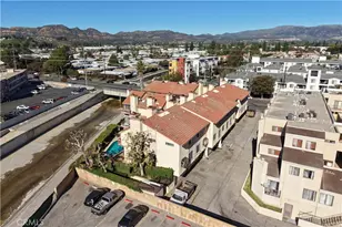 21054 Parthenia, Canoga Park, CA 91304 - Photo 50