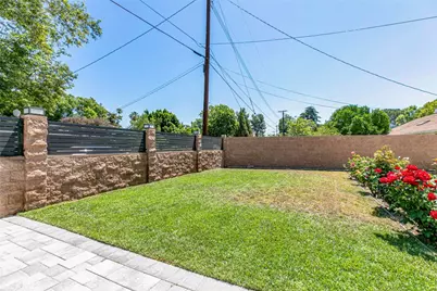 17800 Raymer Street, Sherwood Forest, CA 91325 - Photo 10