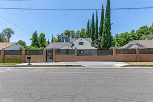 17800 Raymer St, Sherwood Forest, CA 91325 - Photo 6