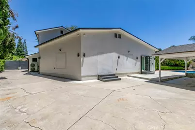 17800 Raymer Street, Sherwood Forest, CA 91325 - Photo 42