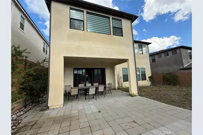 11651 N Deerlake Ranch, Chatsworth, CA 91311 - Photo 2