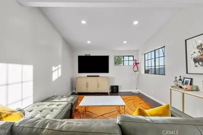 5481 Ocean View Boulevard, La Canada Flintridge, CA 91011 - Photo 32