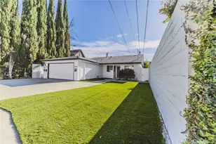 19314 Valerio, Reseda, CA 91335 - Photo 2