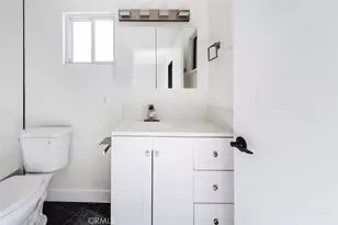 19314 Valerio, Reseda, CA 91335 - Photo 36