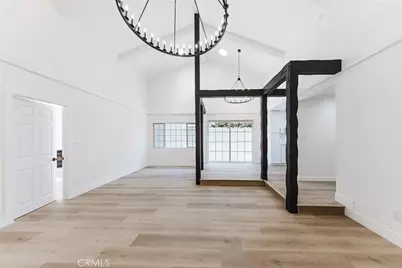 19314 Valerio, Reseda, CA 91335 - Photo 6